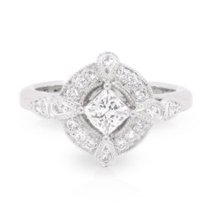 18ct White Gold 0.51ct Princess Cut Centre Diamond with Art Deco Halo. TDW 0.86ct.